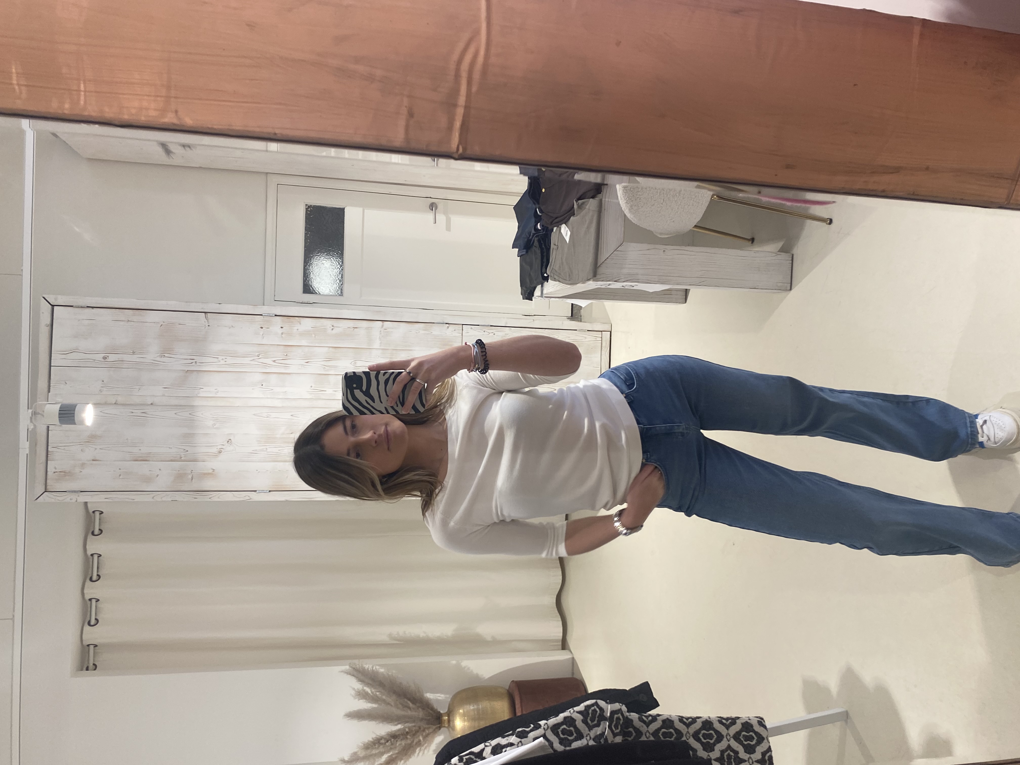 LOT Top Day Off White
