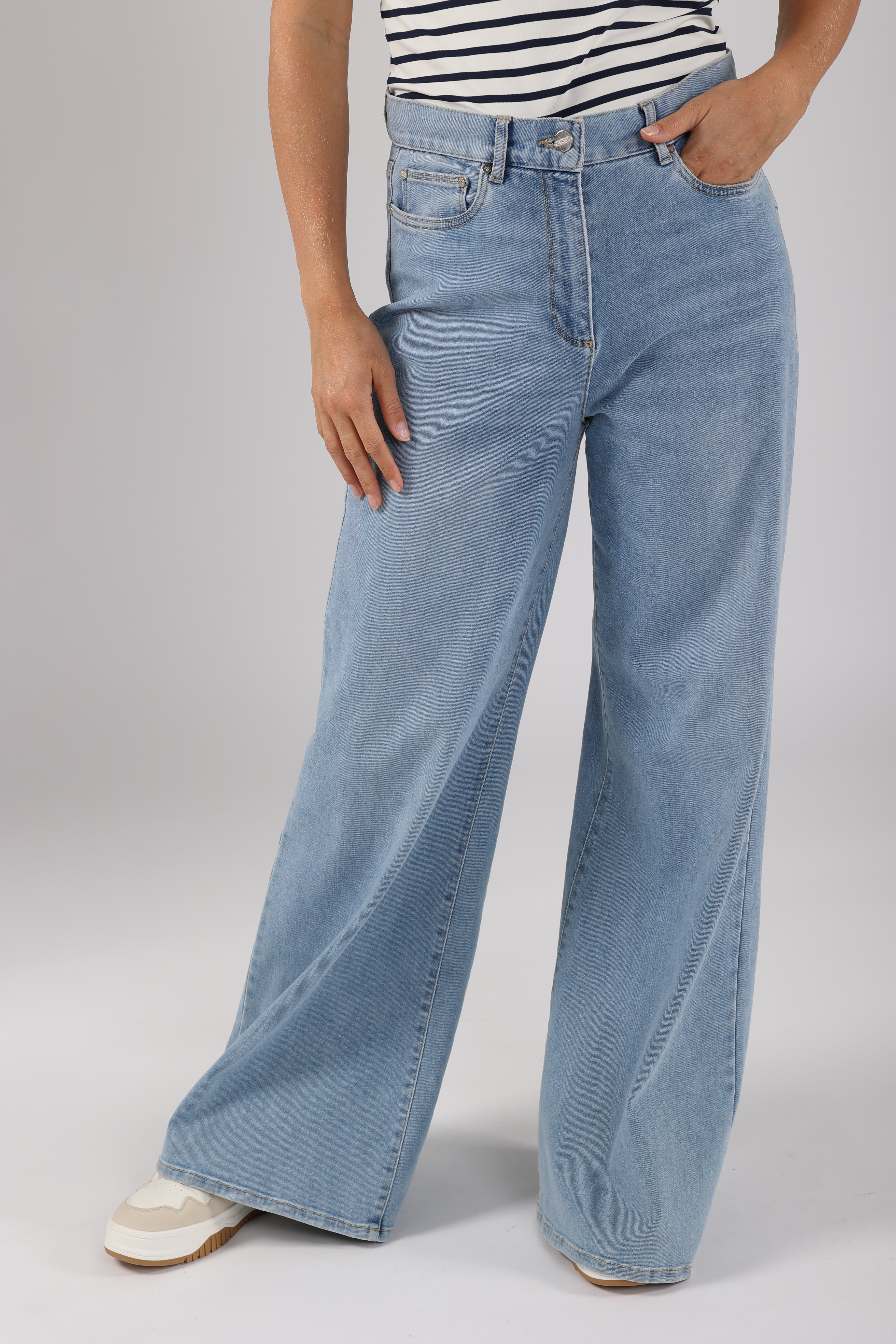 NUKUS Jeans Ruby Pants Bleached Denim
