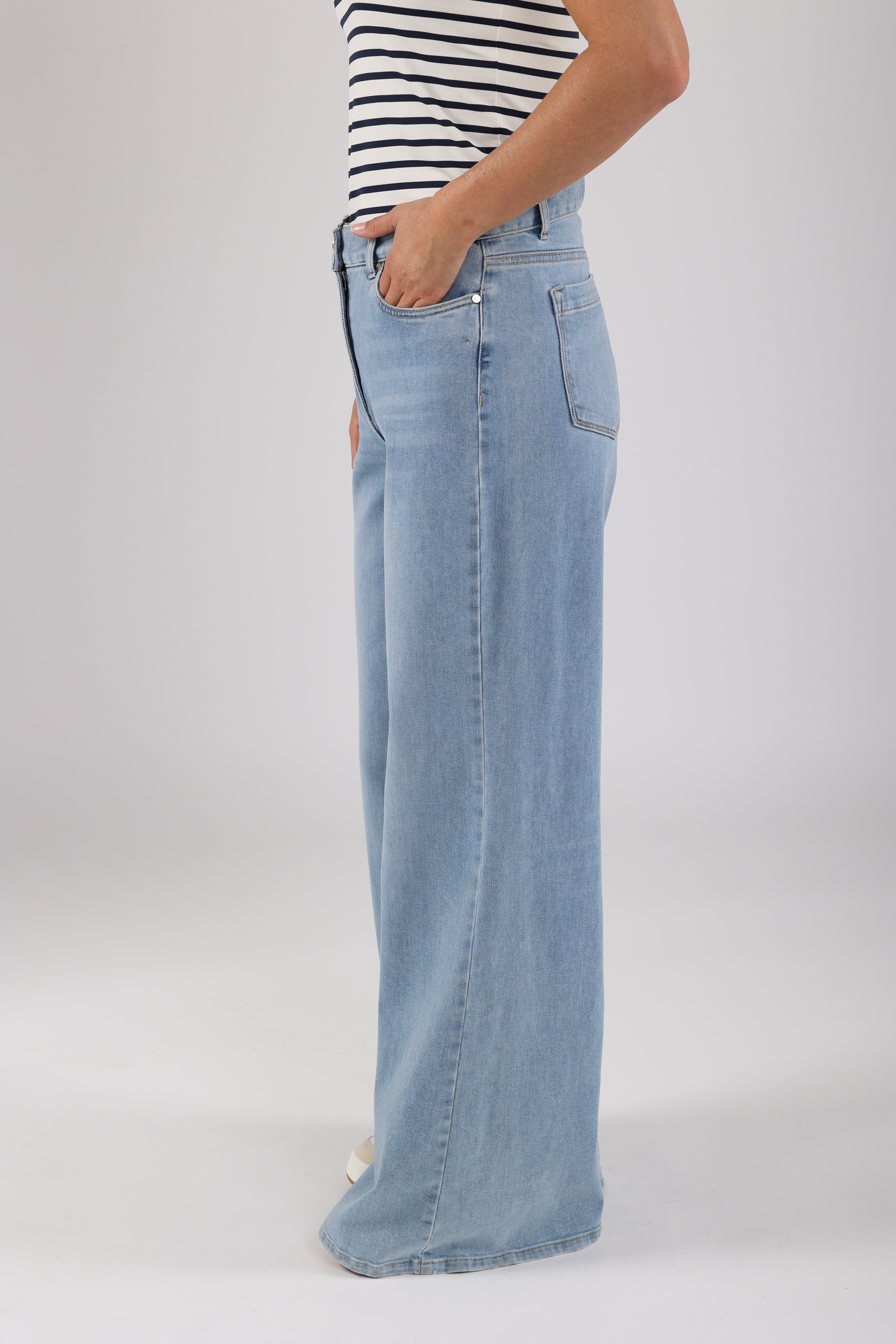 NUKUS Jeans Ruby Pants Bleached Denim