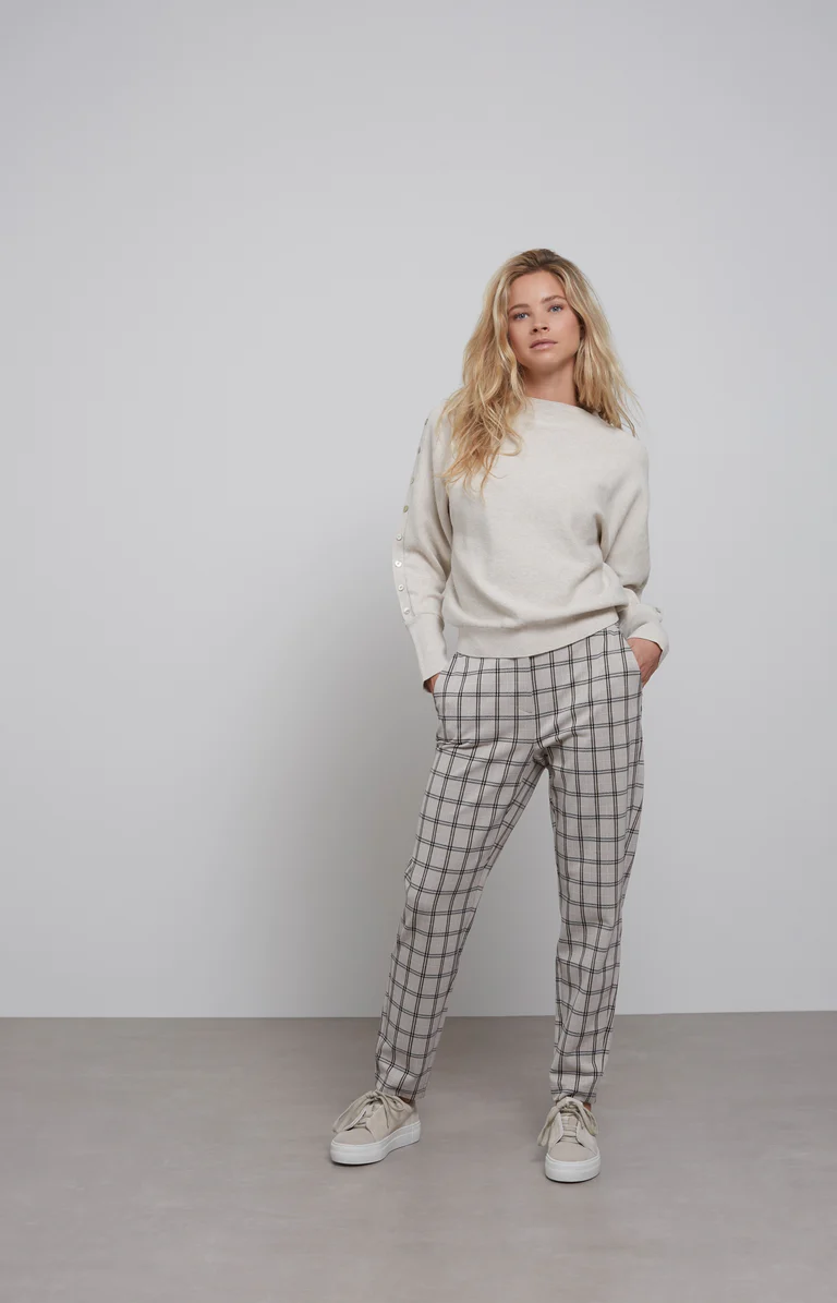 YAYA Trui met ronde hals, lange mouwen en knoopdetails op mouw Light Grey Melange