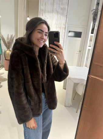 Faux Fur Jas Capuchon Bruin