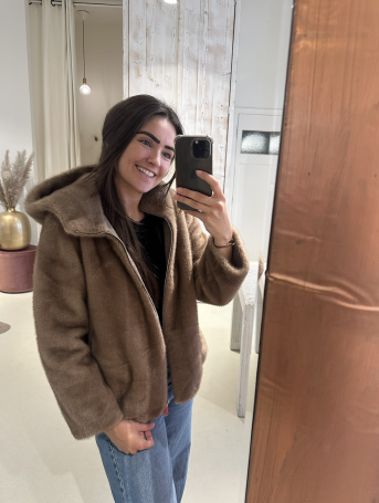 Faux Fur Jas Capuchon Taupe