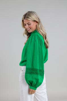 NUKUS Blouse Lettie Embroidery Green Groen